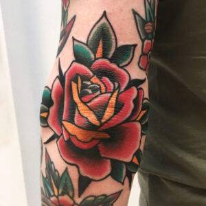 classic rose tattoo by Tarlito