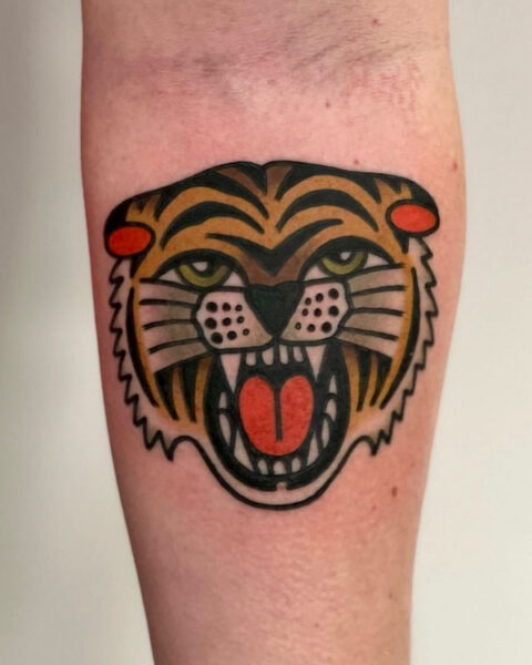 Traditional tiger tattoo design by Dario Kristoffersen One Love Tattoo Prague